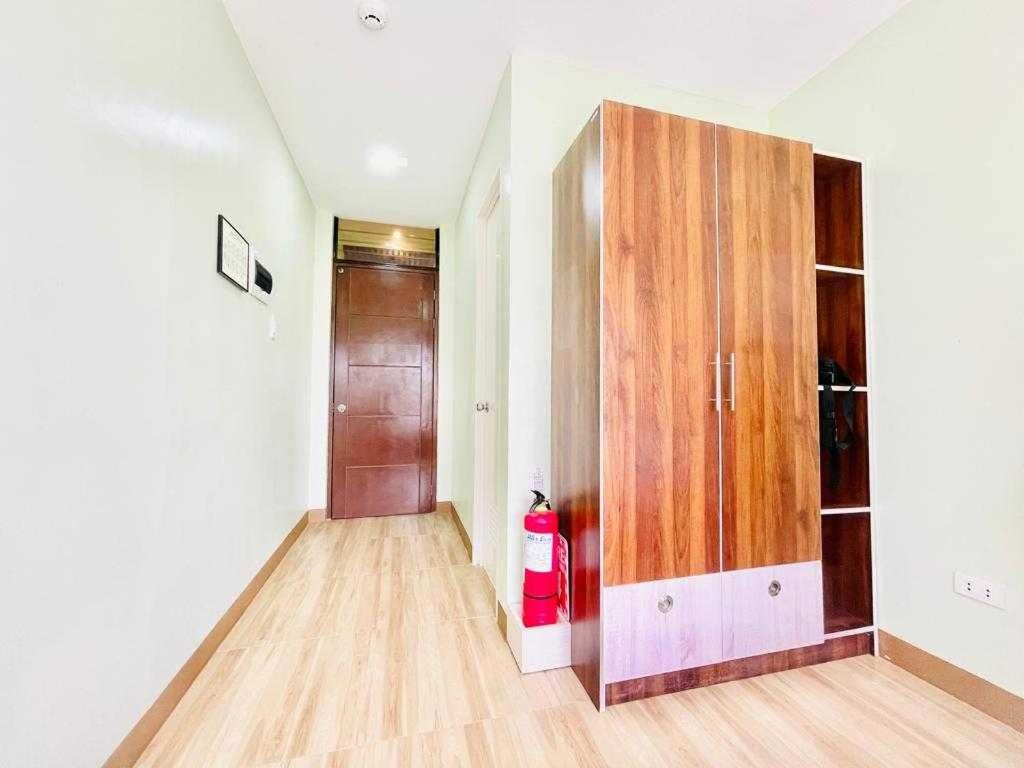 Oyo 1008 Armond Bed And Breakfast Đảo Mactan Ngoại thất bức ảnh