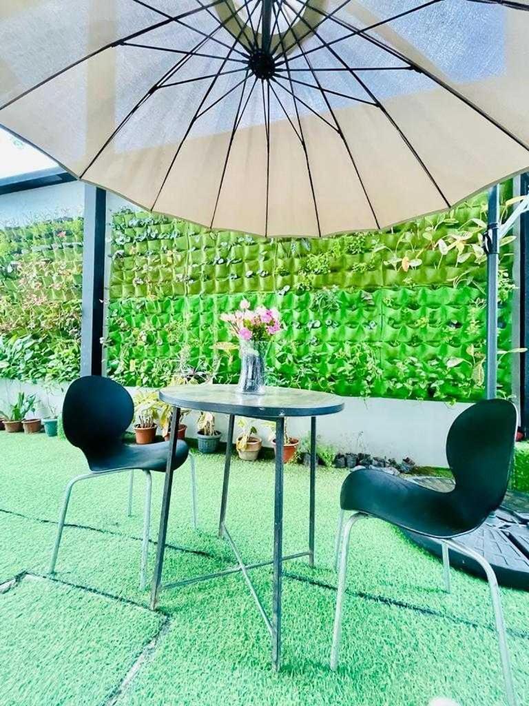 Oyo 1008 Armond Bed And Breakfast Đảo Mactan Ngoại thất bức ảnh